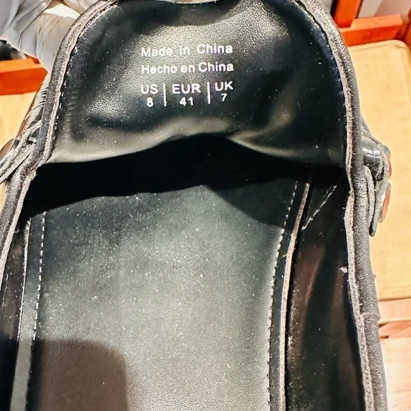 Aldo Tassel Patent Leather Loafers. - Picture 4 of 14